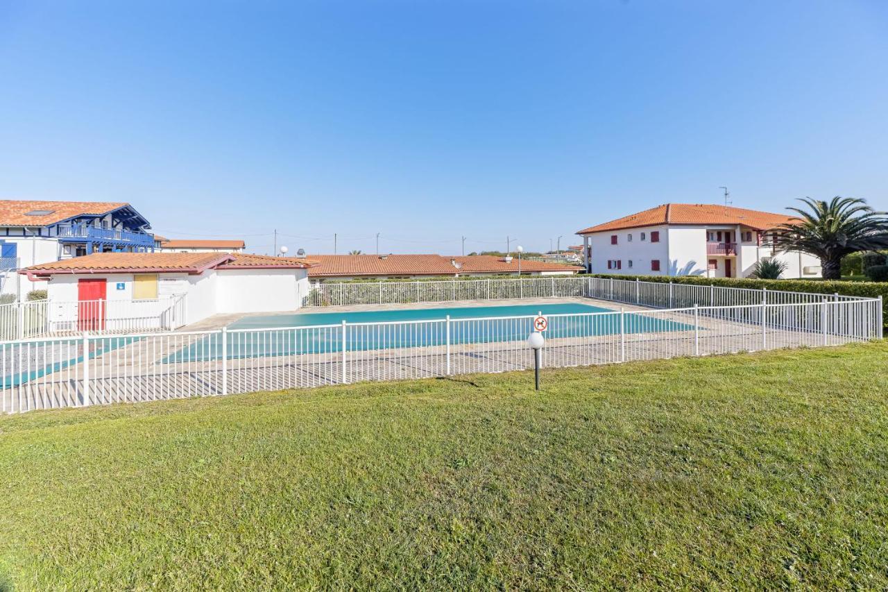 Appartement - Piscine - Tennis - Wifi - Parking Bidart Exteriör bild